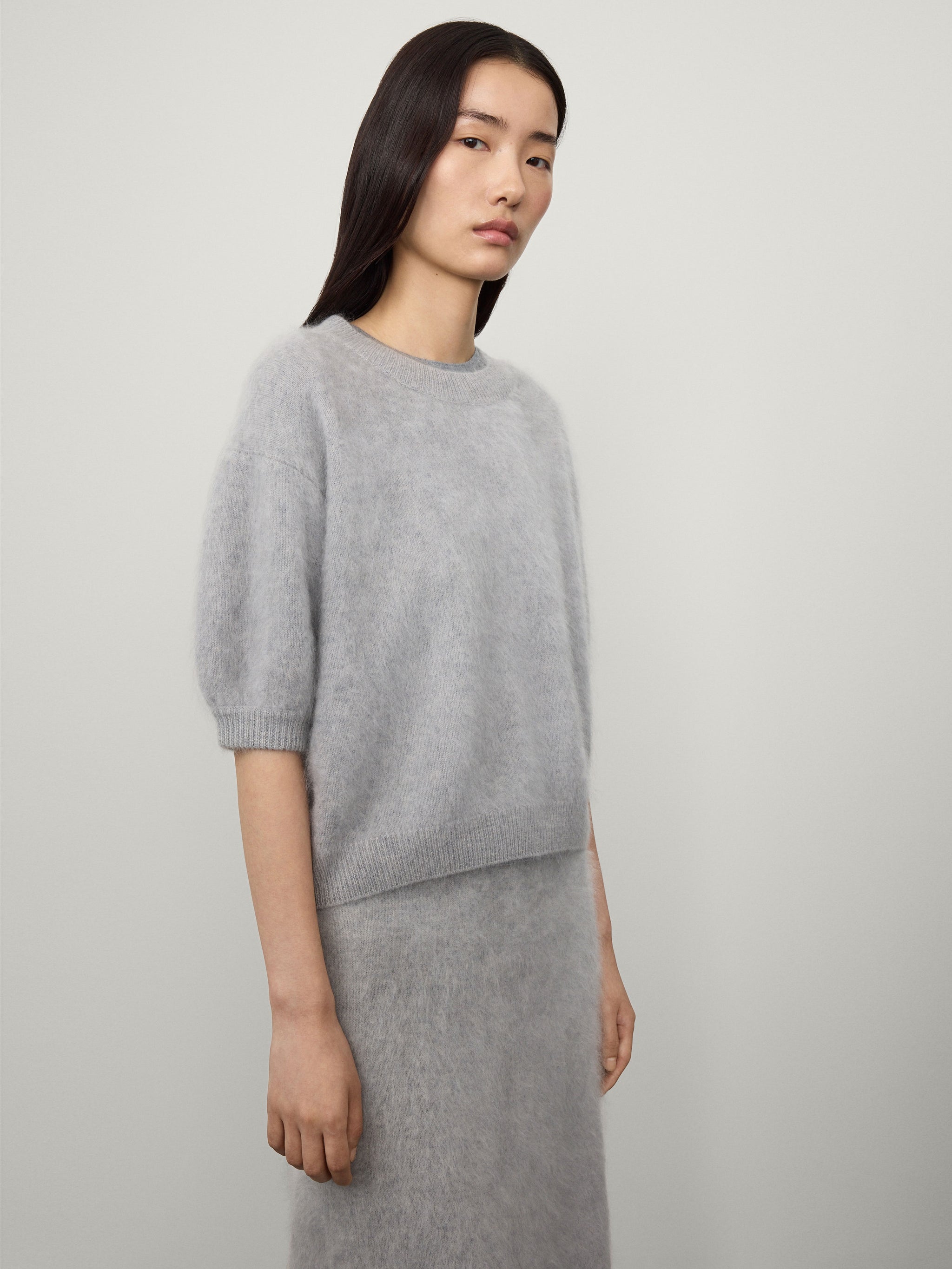 The Juniper Sweater – LISA YANG