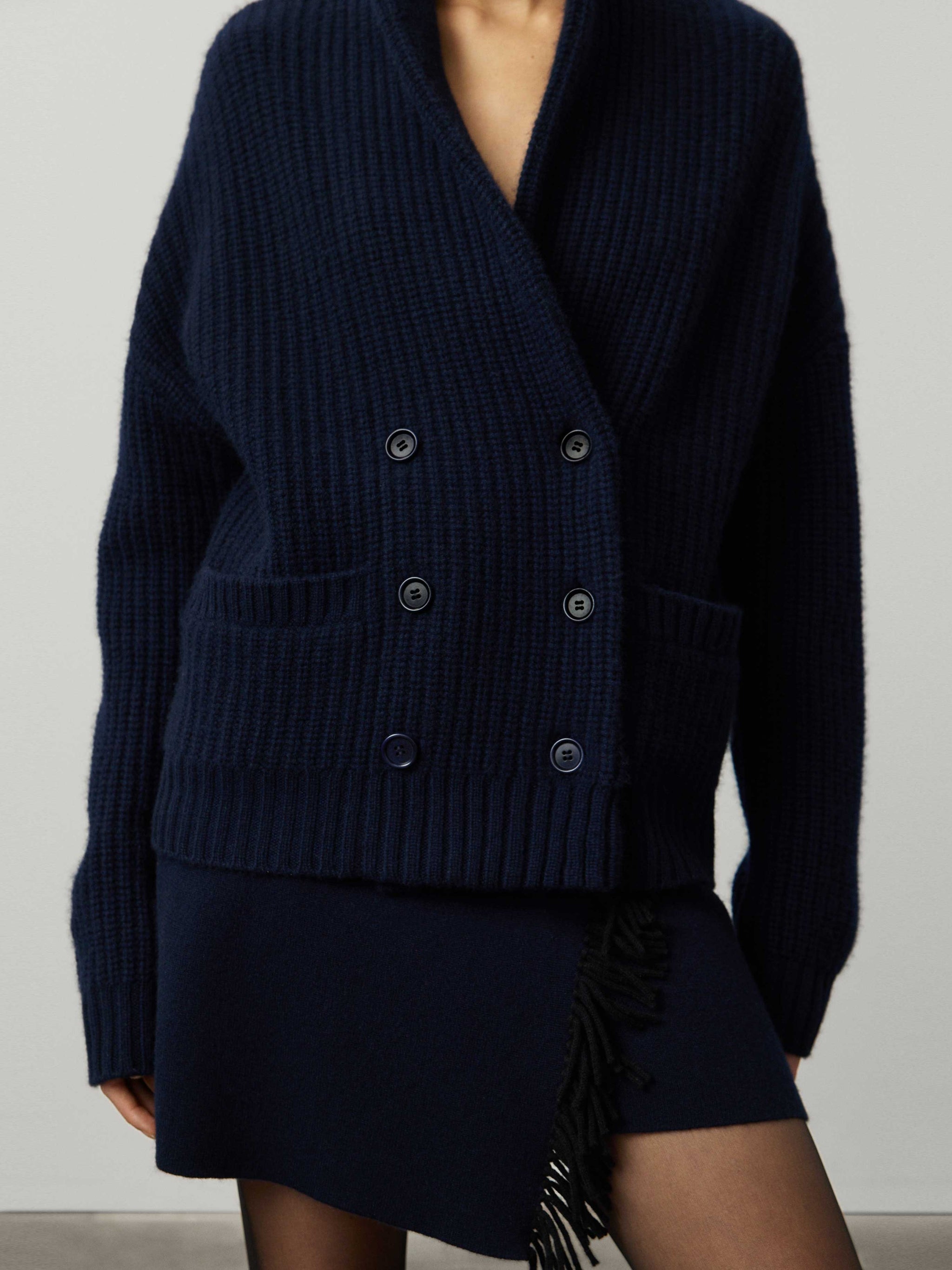 【関税込み】LISA YANG ブラック Annalike カーディガン The Annalike Cardigan – LISA YANG