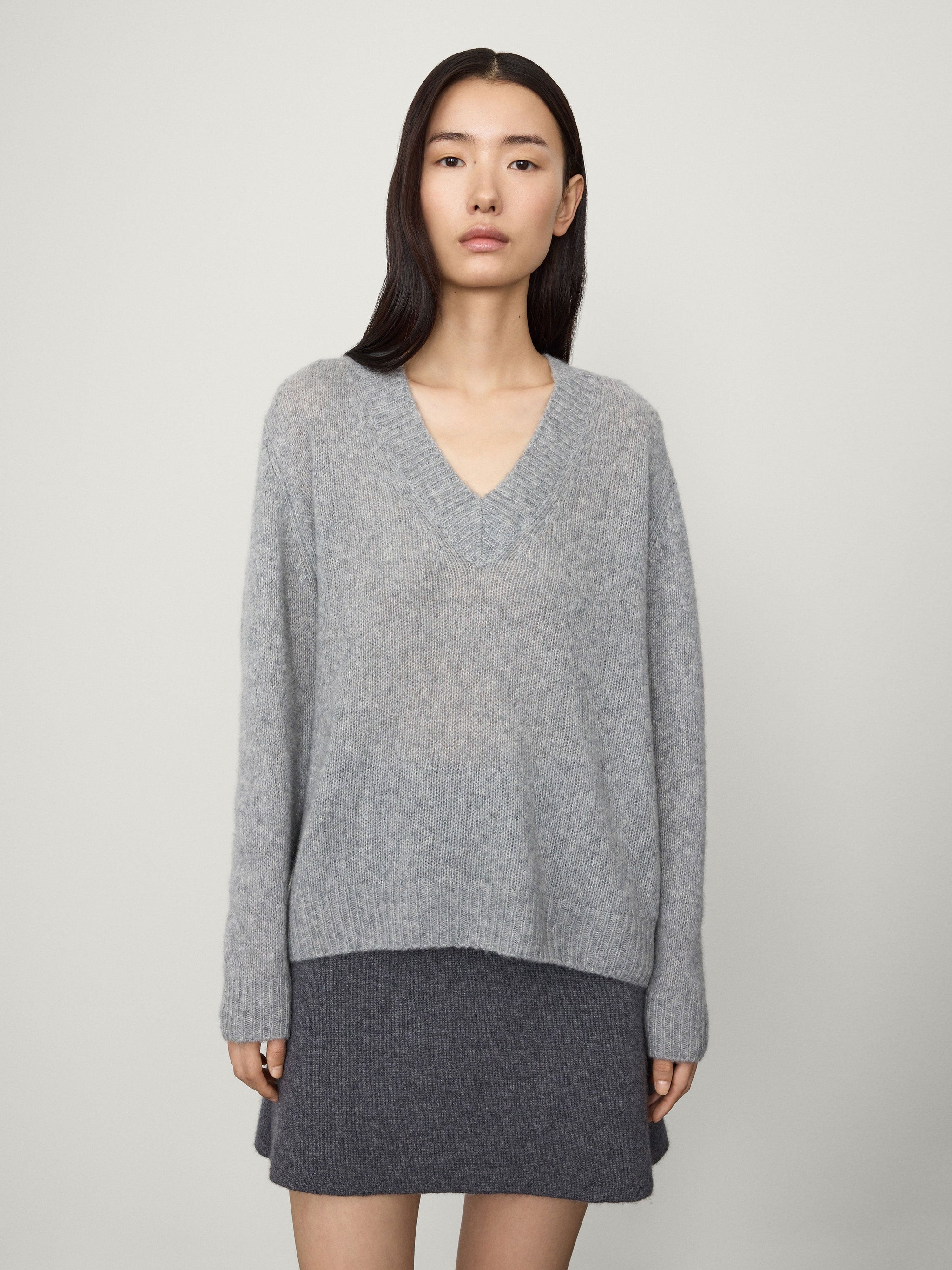 【美品】現行品　MARK & LONA グレー セーター　48(L) 美品】現行品 MARK & LONA グレー セーター 48(L) 【公式通販】