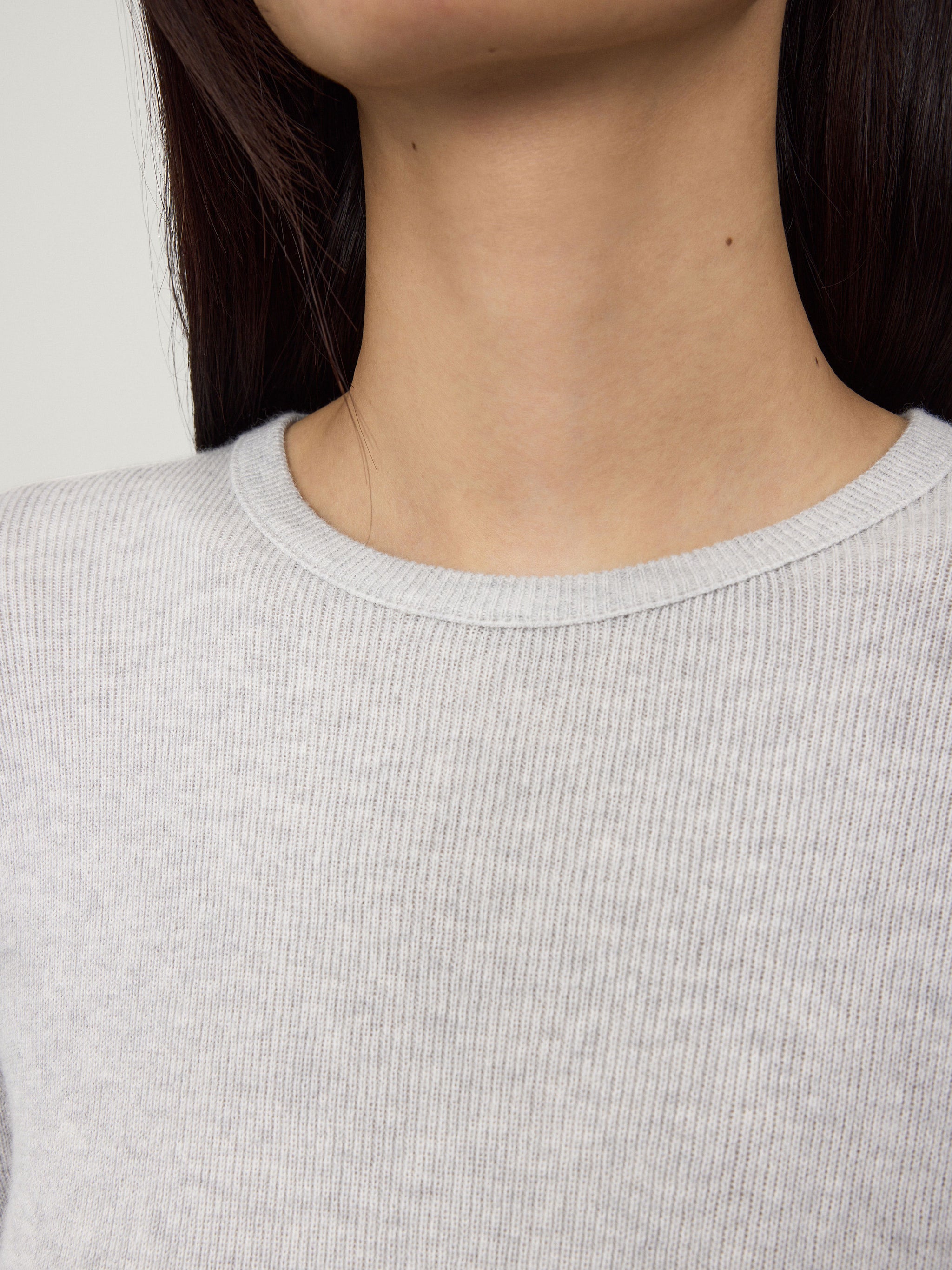 【関税込み】LISA YANG グレー Vivian 長袖トップス The Vivian Top – LISA YANG