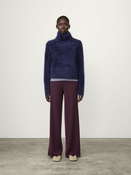 2025401_Floren_Sweater_Navy_Br