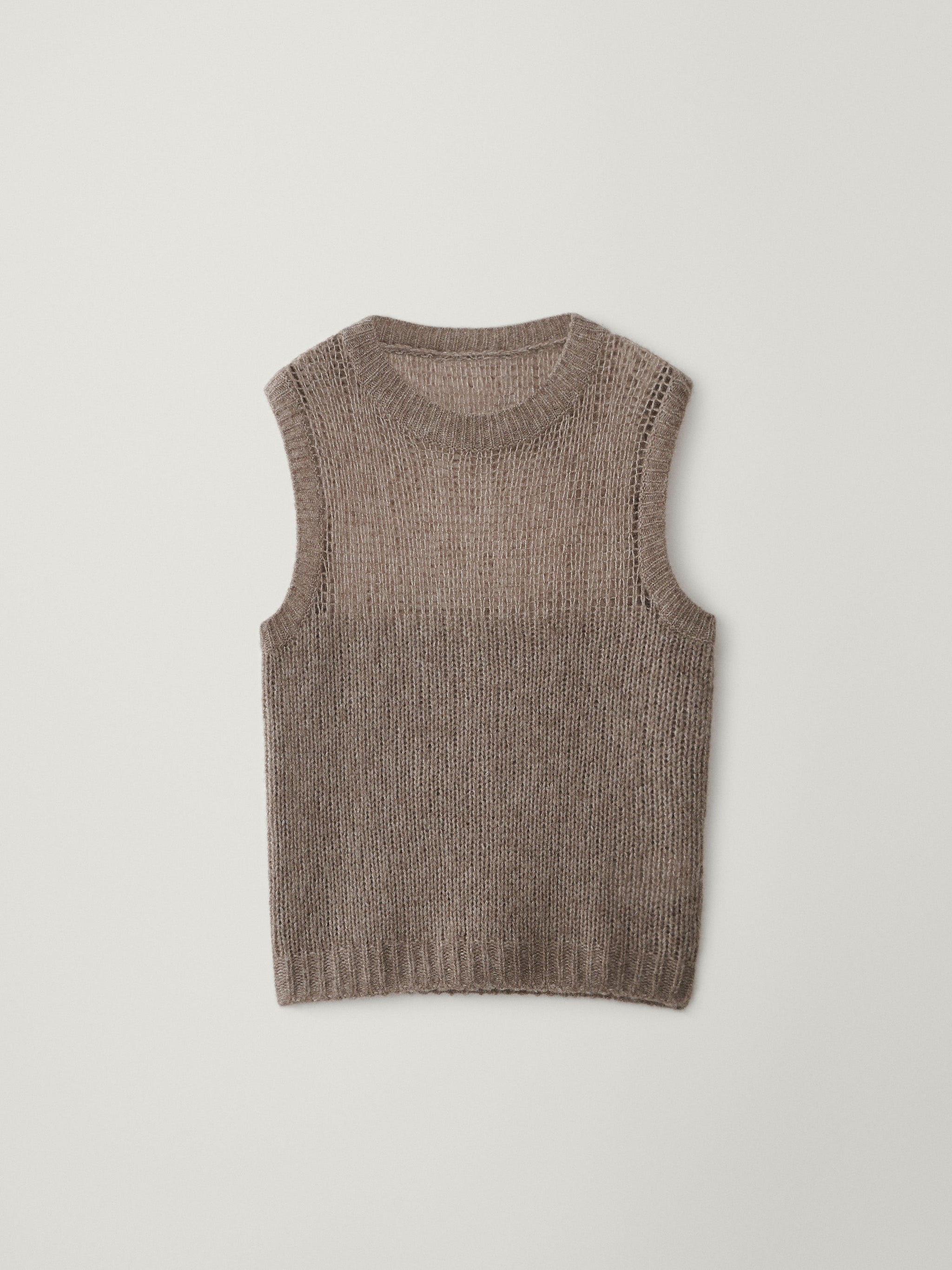 The Darcia Top – LISA YANG