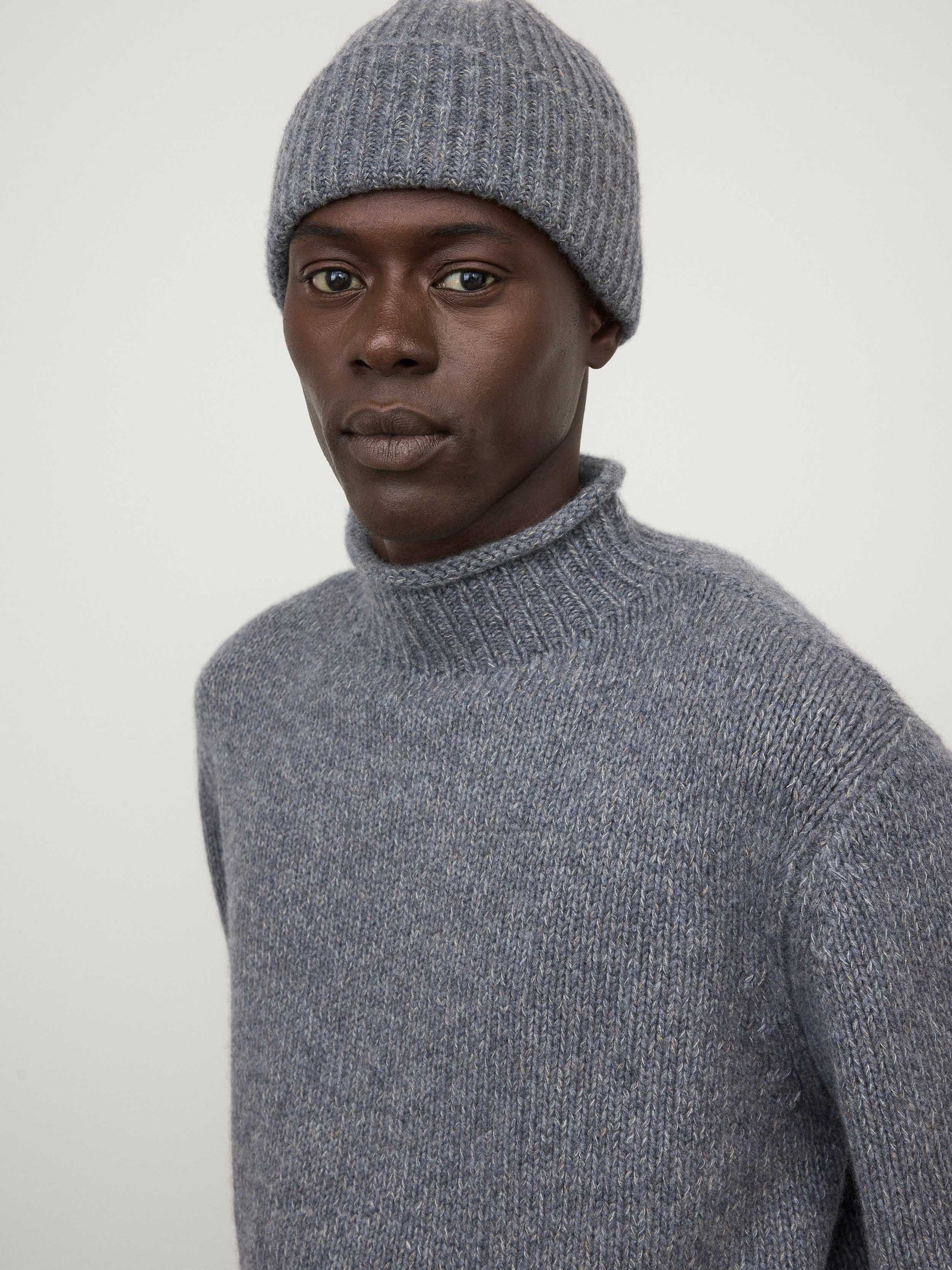 Hats & Beanies – LISA YANG