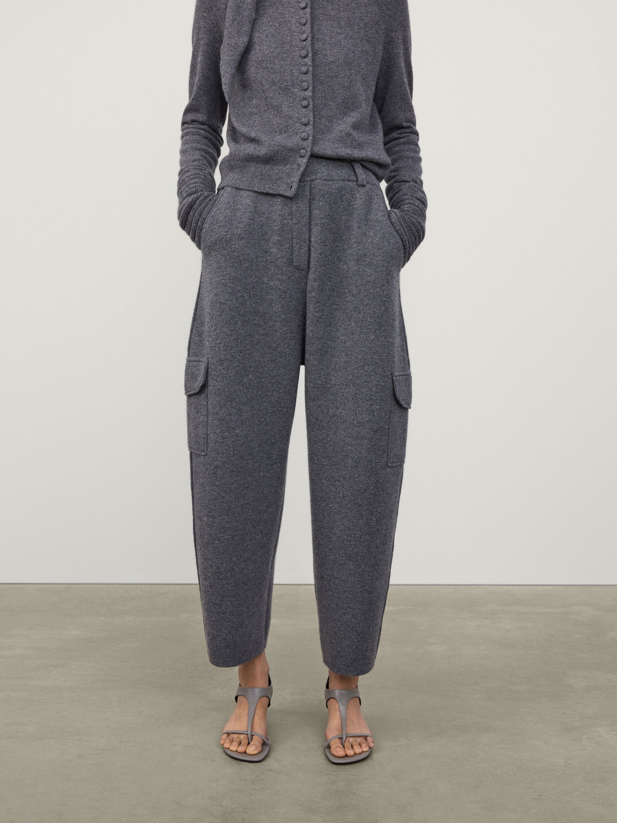 ま*ん様 LIFEMANIA FAVORITE TROUSERS 2.0（BLA PUMA Class Men's Relaxed Track Pants | PUMA Canada