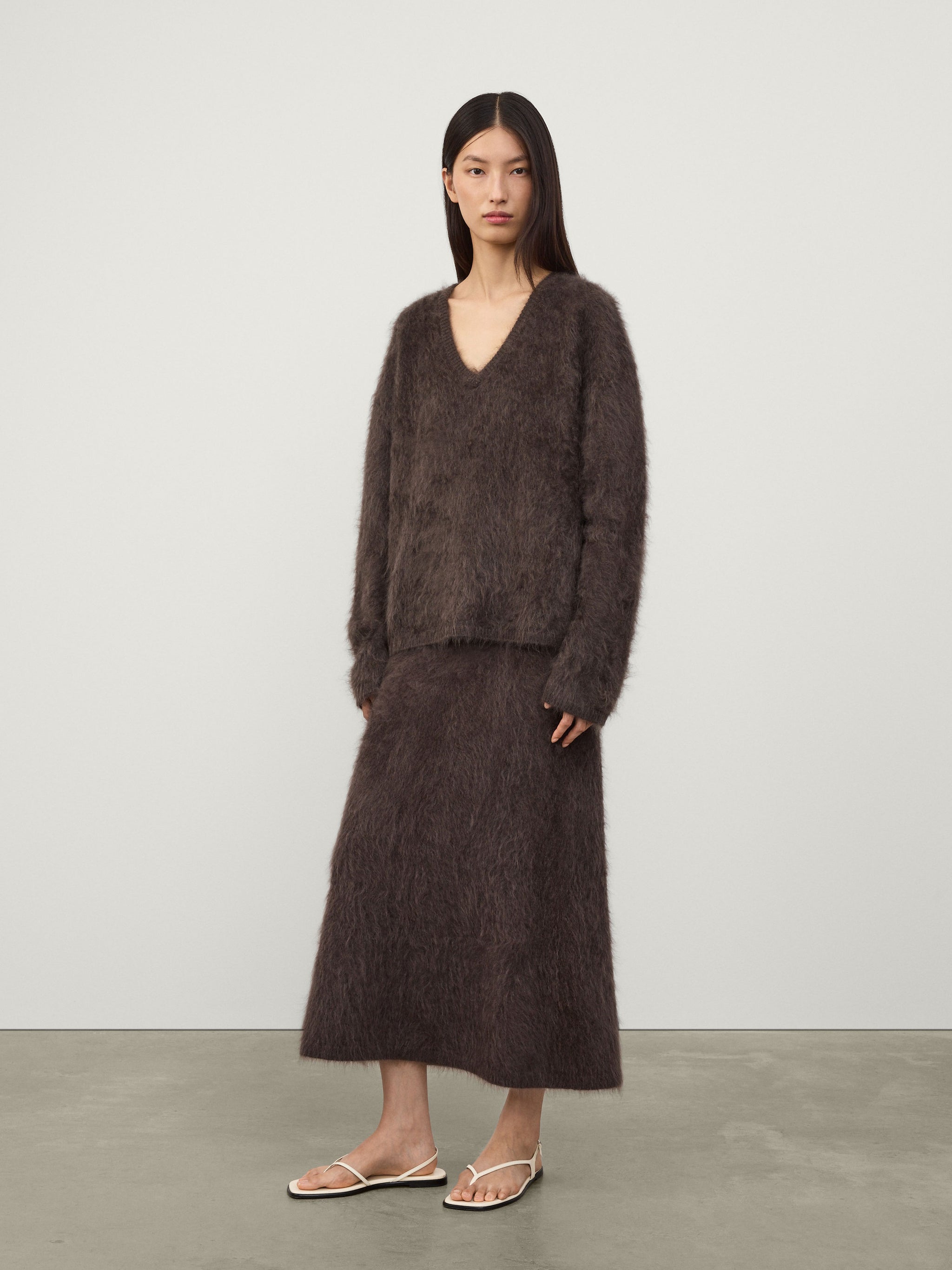 ★韓国人気★LOOKPLE★LOOK STUART SWEATSHIRT The Margareta Sweater – LISA YANG