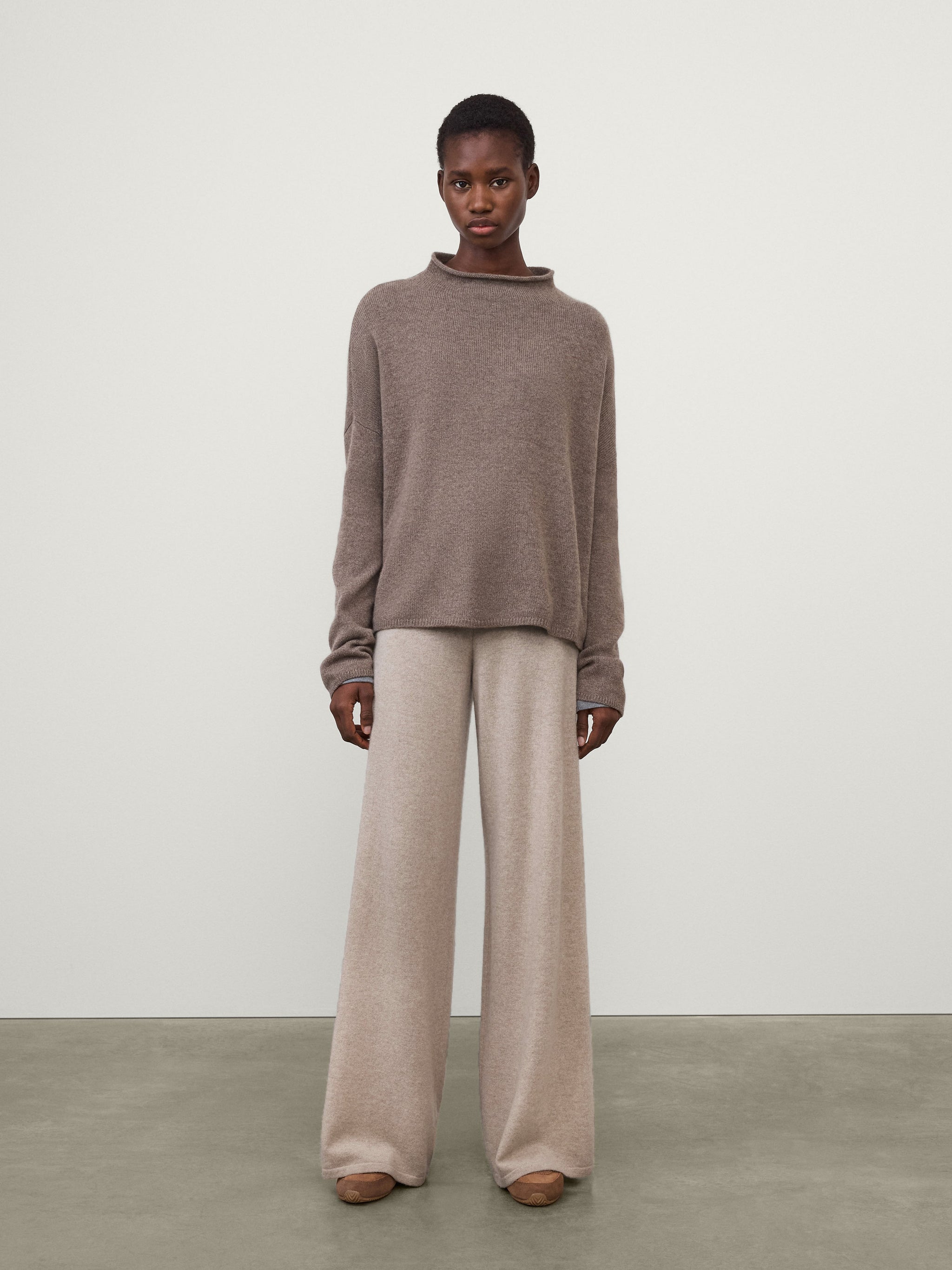 The Sandy Sweater – LISA YANG