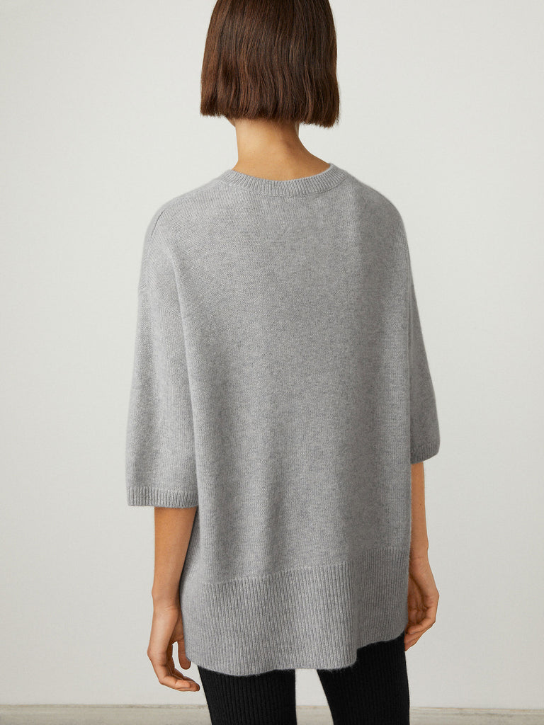Camille Sweater Dove Grey | Lisa Yang | Light grey short sleeved sweater in 100% cashmere