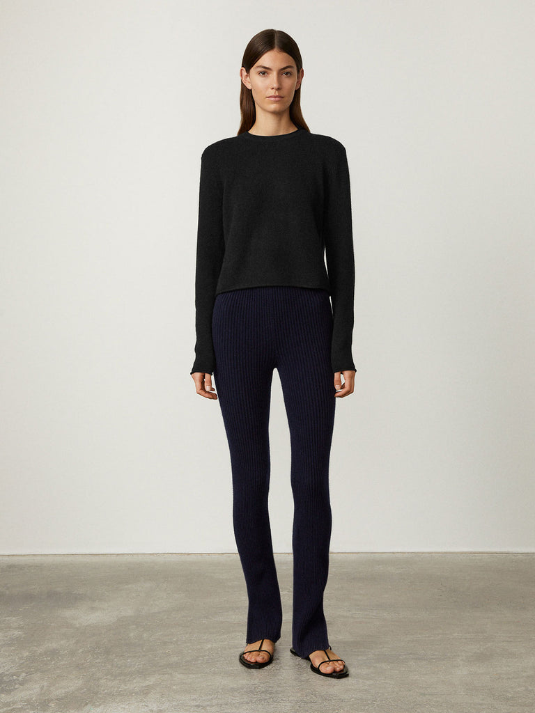 Doreen Sweater Black | Lisa Yang | Black Sweater in 100% cashmere