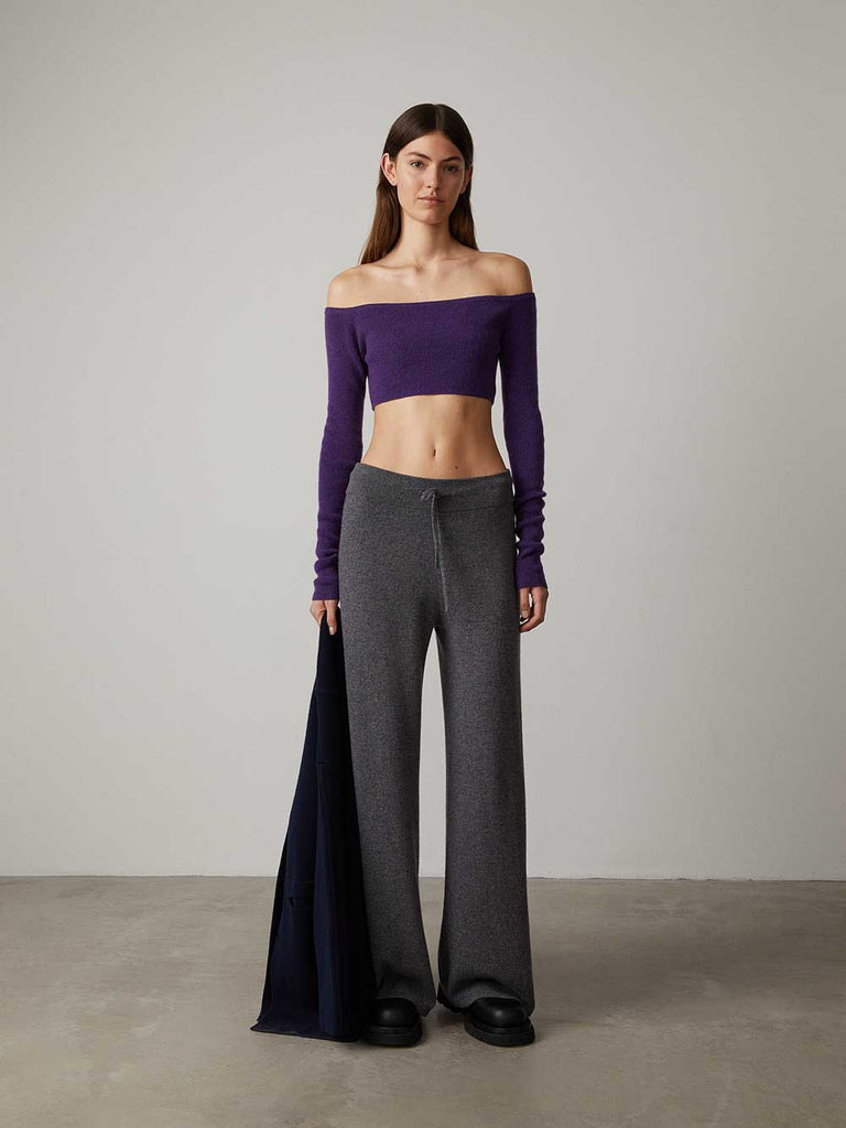 Sofi Trousers Graphite | Lisa Yang | Dark grey trousers in 100% cashmere