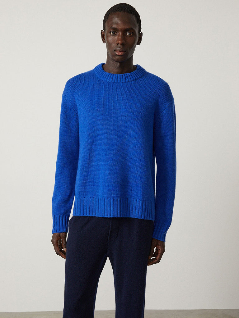 Claude Sweater Cobalt Blue | Lisa Yang | Blue sweater in 100% cashmere