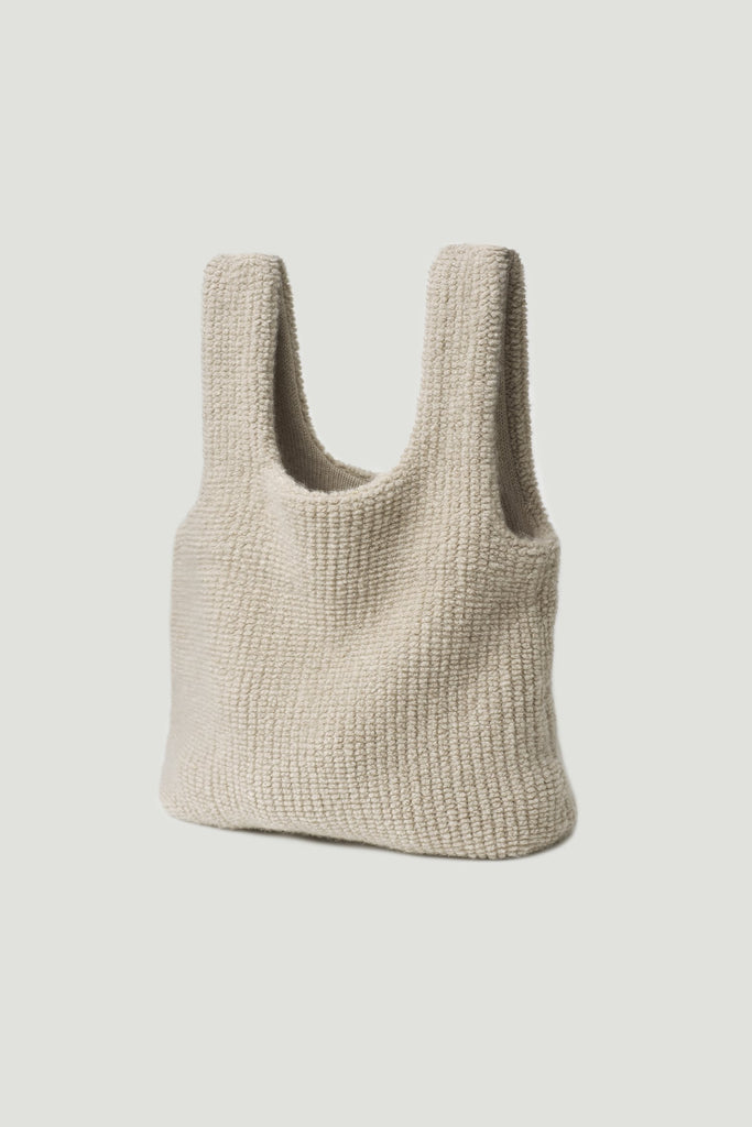 Kaia Bag Sand | Lisa Yang | Beige tote bag in 100% cashmere